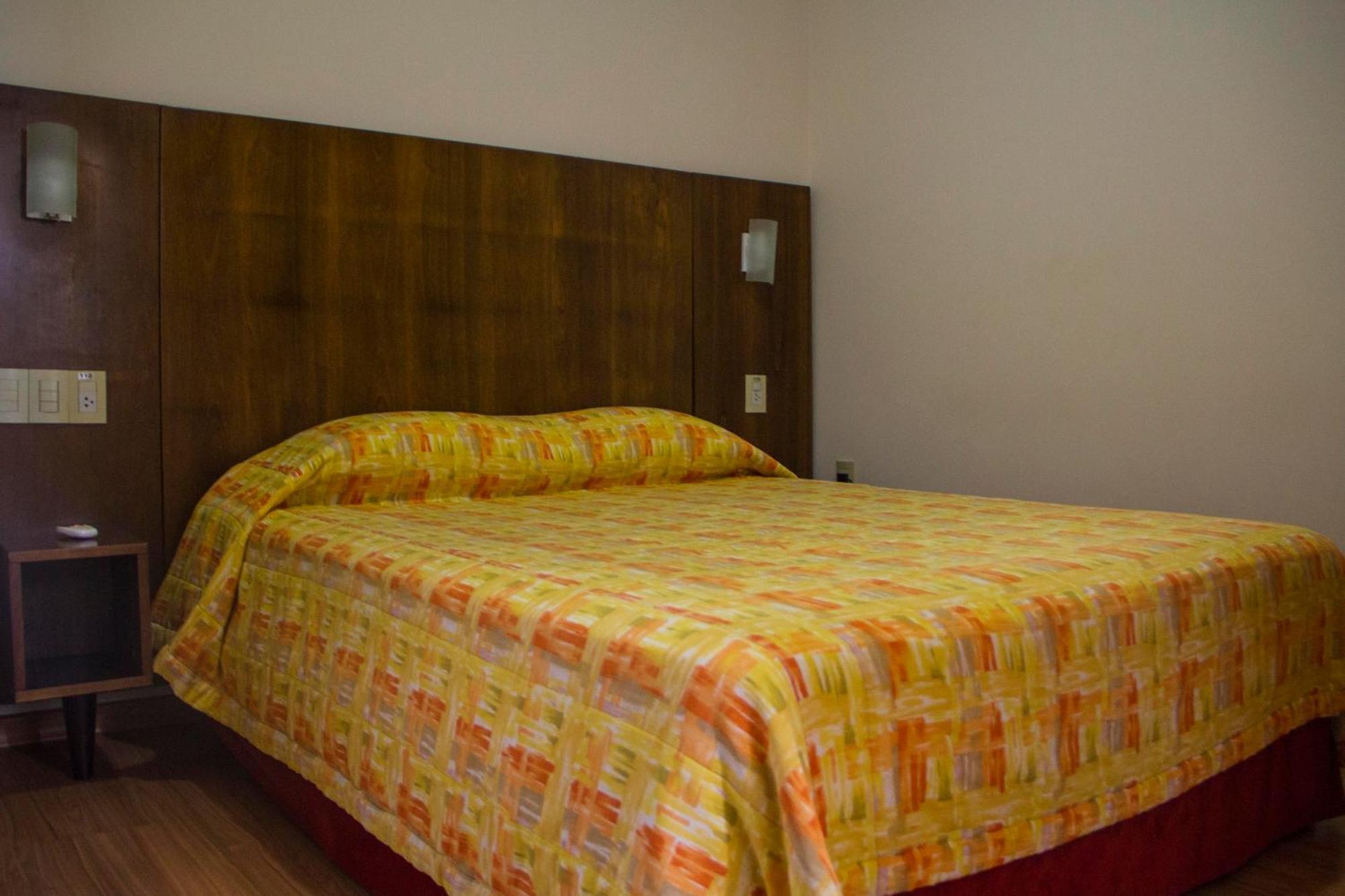 Guara Inn Flat Service Guaratinguetá Room photo